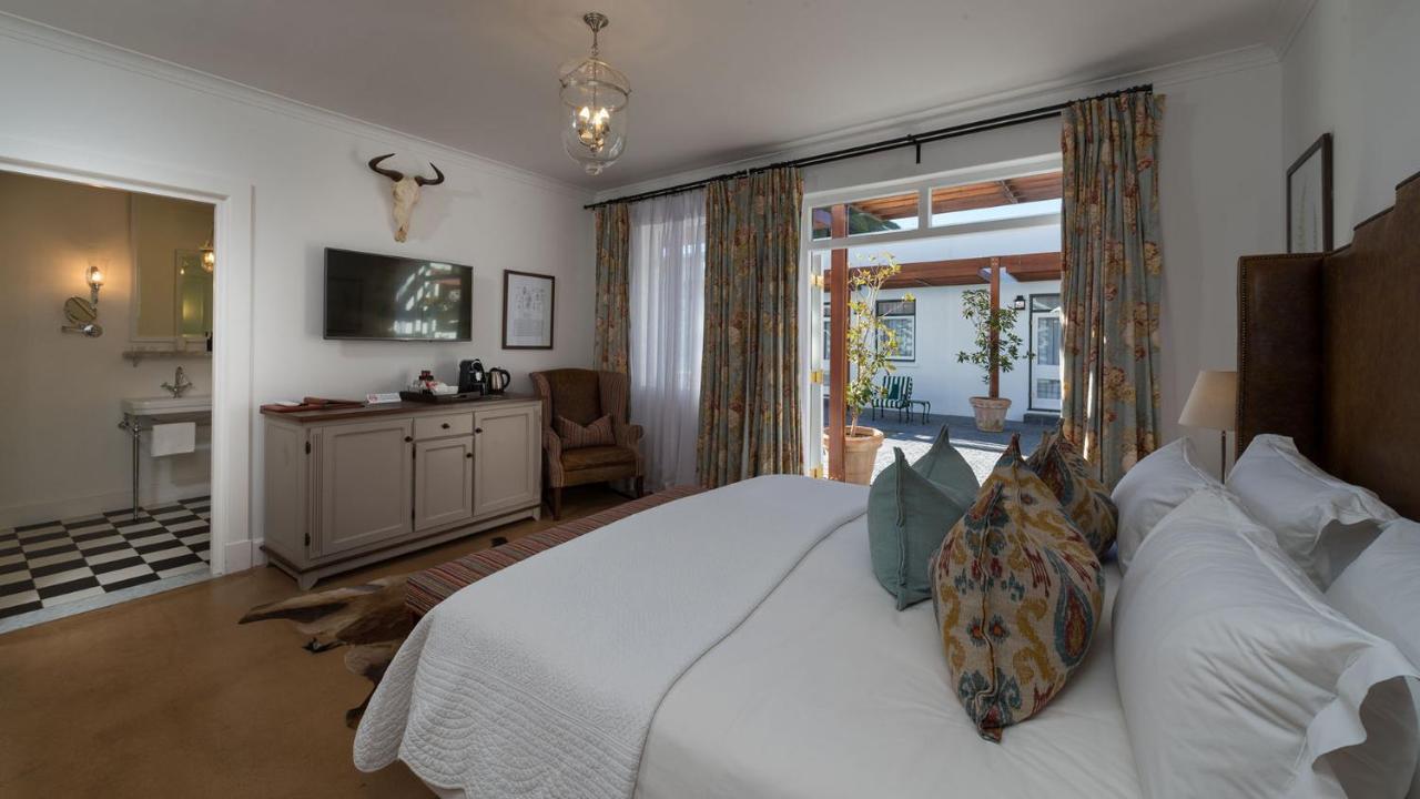 乔斯蒂酒店 Graaff-Reinet 外观 照片 A bedroom at the Cape Heritage